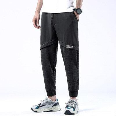 Men Hip Hop Black Cargo Pants joggers Sweatpants Multi-pocket Ribbons men's sports pants streetwear casual men's casual pants